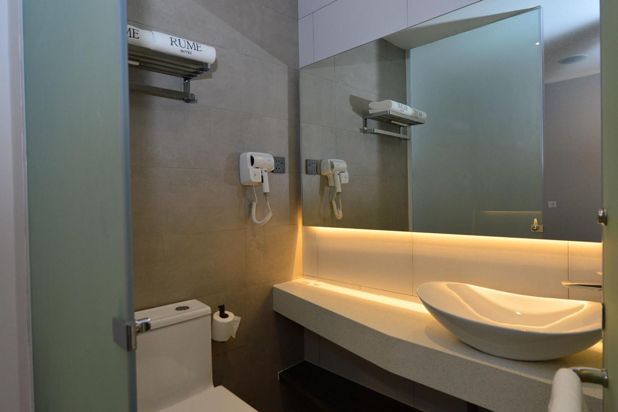 Rume Hotel Kuching Dış mekan fotoğraf
