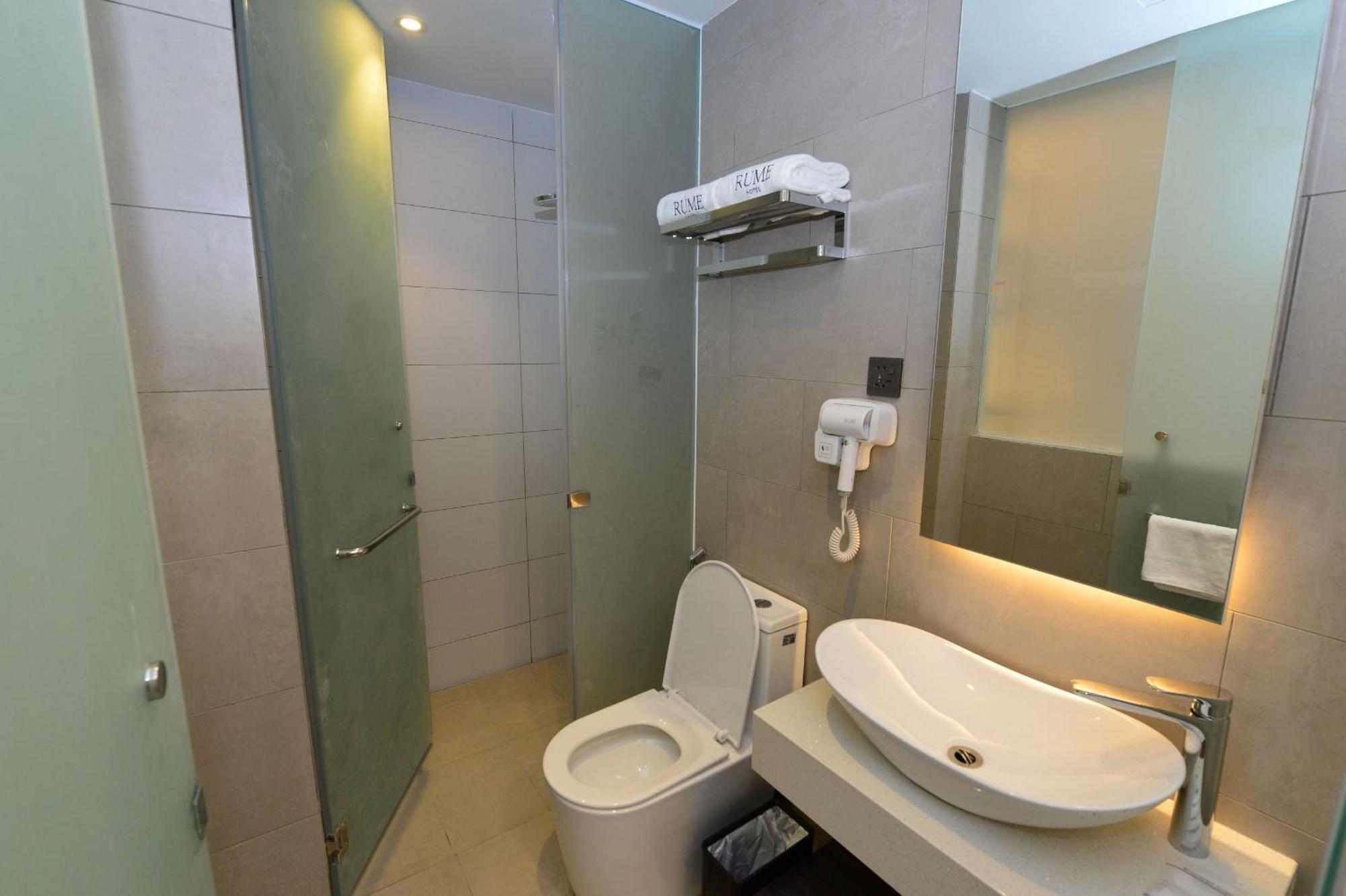 Rume Hotel Kuching Dış mekan fotoğraf